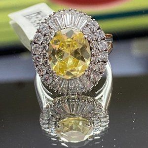 New Sterling Silver Ring made with Zirconia Accents Size 7.75